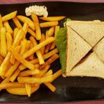 ΚΑΦΕ-ΜΠΑΡ-ΜΕΘΑΝΑ-LA-PIEDRA-ΛΥΣΣΑΙΟΣ