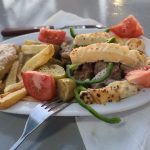 ΚΑΦΕ-ΨΗΤΟΠΩΛΕΙΟ-ΕΛΑΤΗ-ΑΡΤΑΣ-ΤΟ-ΜΠΑΛΚΟΝΙ-ΤΗΣ-ΕΛΑΤΗΣ