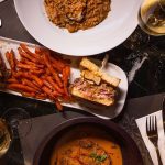 ΕΣΤΙΑΤΟΡΙΟ-ΓΛΥΦΑΔΑ-PERE-UBU-BAR-RESTAURANT