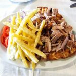 ΕΣΤΙΑΤΟΡΙΟ-ΜΟΝΕΜΒΑΣΙΑ-ΤΟ-ΚΟΡΑΛΙ-ΚΑΜΑΡΙΝΟΣ