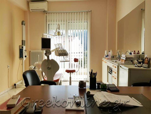 ΧΕΙΡΟΥΡΓΟΣ ΟΔΟΝΤΙΑΤΡΟΣ ΕΛΕΟΥΣΑ ΙΩΑΝΝΙΝΩΝ ΚΥΡΤΖΟΓΛΟΥ ΒΑΣΙΛΕΙΟΣ