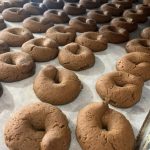 ΑΡΤΟΠΟΙΕΙΟ-ΑΓΡΙΑ-ΒΟΛΟΥ-ΤΟΝ-ΑΡΤΟΝ-ΗΜΩΝ-ΣΚΥΡΙΑΝΟΥ