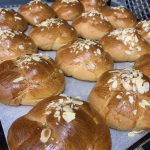 ΑΡΤΟΠΟΙΕΙΟ-ΑΓΡΙΑ-ΒΟΛΟΥ-ΤΟΝ-ΑΡΤΟΝ-ΗΜΩΝ-ΣΚΥΡΙΑΝΟΥ