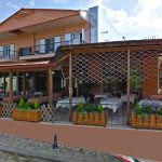 ΕΣΤΙΑΤΟΡΙΟ-ΠΑΛΑΙΟΚΑΣΤΡΟ-ΧΑΛΚΙΔΙΚΗΣ-ΤΟ-ΣΤΕΚΙ-ΚΩΣΤΑΡΑΣ