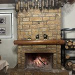 ΕΣΤΙΑΤΟΡΙΟ-ΠΑΛΑΙΟΚΑΣΤΡΟ-ΧΑΛΚΙΔΙΚΗΣ-ΤΟ-ΣΤΕΚΙ-ΚΩΣΤΑΡΑΣ