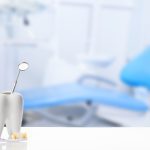 ΟΔΟΝΤΙΑΤΡΟΣ-ΑΘΗΝΑ-ΛΙΑΡΟΜΑΤΗ-ΠΕΝΝΥ