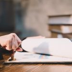 ΣΥΜΒΟΛΑΙΟΓΡΑΦΟΣ-ΜΑΚΡΑΚΩΜΗ-ΒΑΣΙΛΕΙΑΔΟΥ-ΒΙΡΓΙΝΙΑ