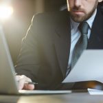 ΣΥΜΒΟΛΑΙΟΓΡΑΦΟΣ-ΝΕΑ-ΣΜΥΡΝΗ-ΜΑΪΔΑΣ