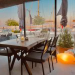 ΚΑΦΕΤΕΡΙΑ-ΝΕΑ-ΜΑΡΙΝΑ-ΡΟΔΟΥ-BENESSERE-WINE-BISTRO